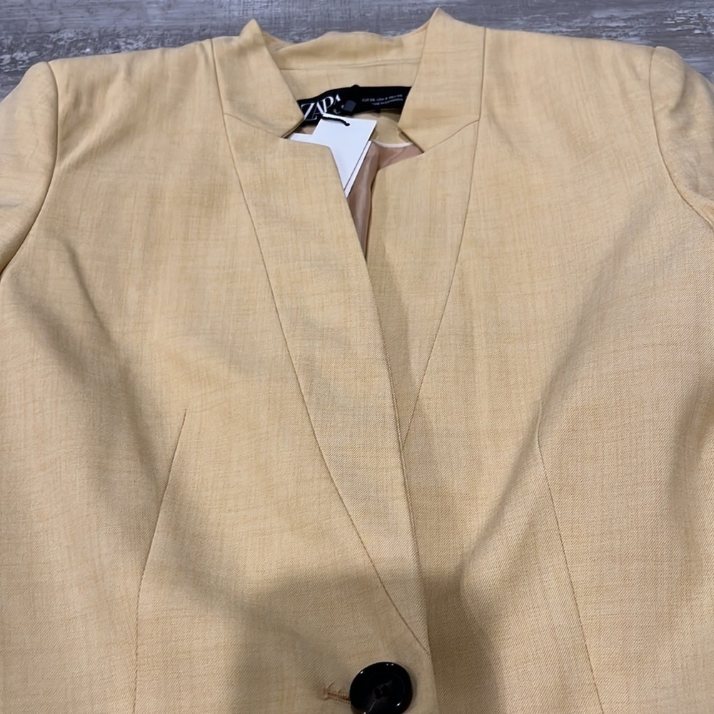 Zara Basic Inverted Lapel Blazer - Picture 13 of 14